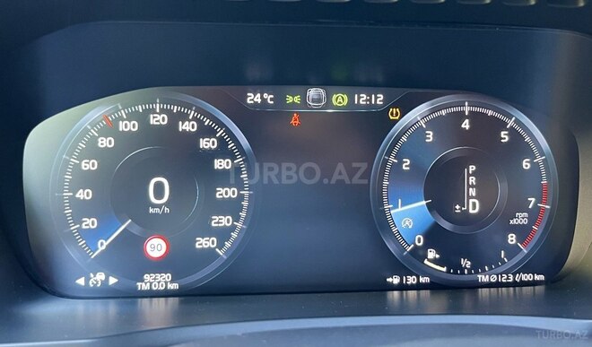 Volvo XC90-15