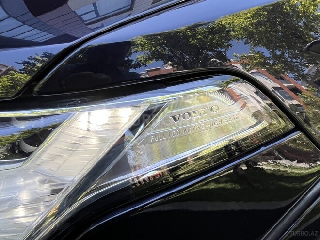 Volvo XC90-16