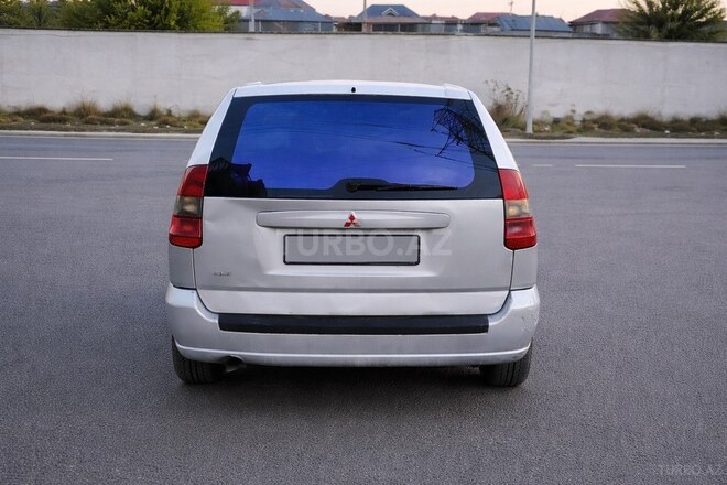 Mitsubishi Space Star-2