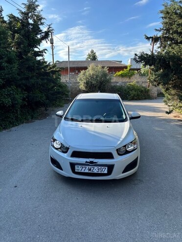 Chevrolet Aveo-3