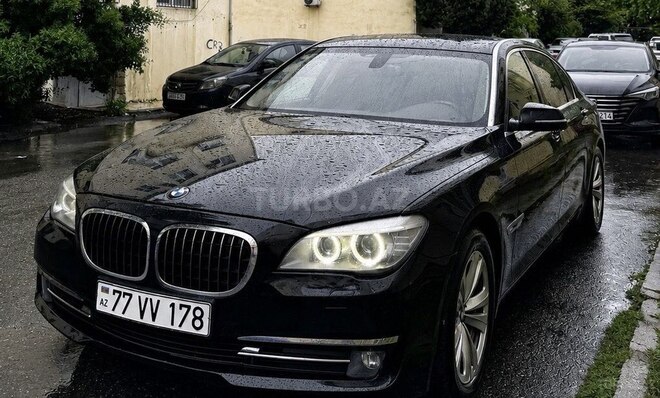 BMW 750-1