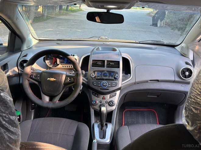 Chevrolet Aveo-20