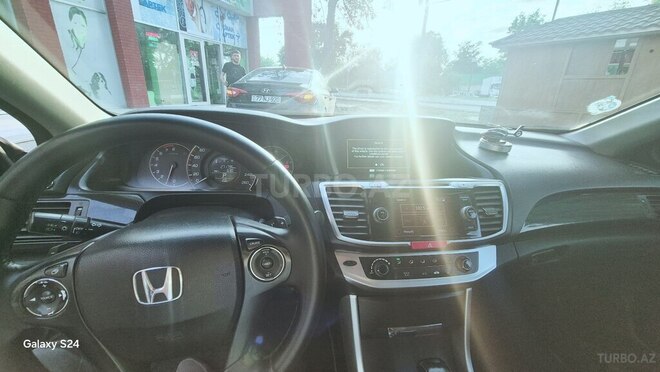 Honda Accord-8