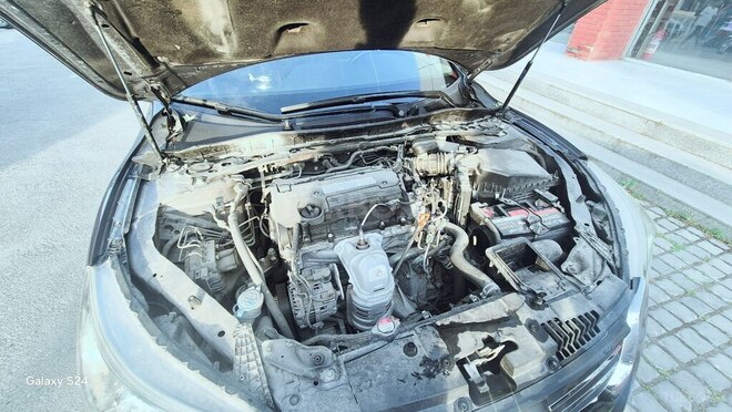 Honda Accord-11