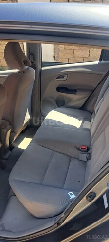 Honda Insight-5