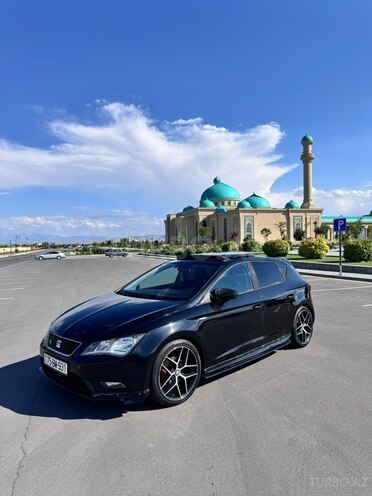 SEAT Leon-9