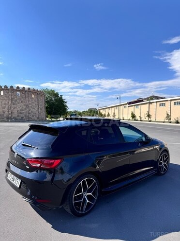 SEAT Leon-5