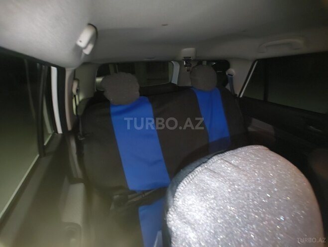 Nissan Wingroad-7