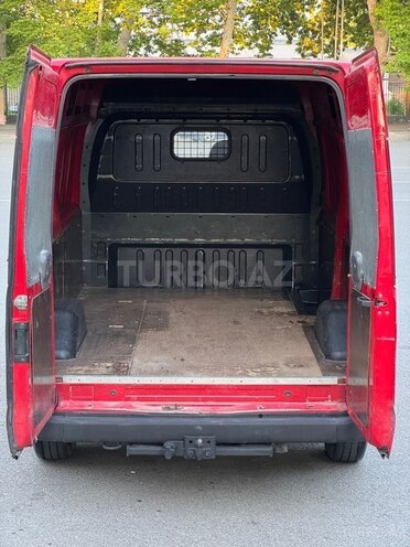 Ford Transit-16