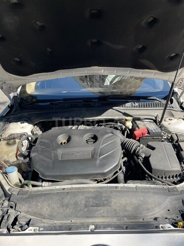 Ford Fusion (North America)-15