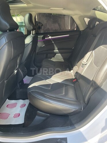 Ford Fusion (North America)-9
