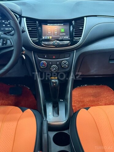 Chevrolet Trax-8