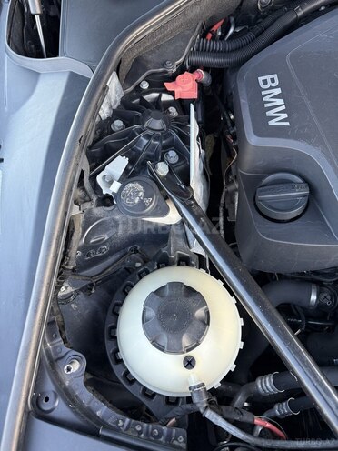 BMW 528-12