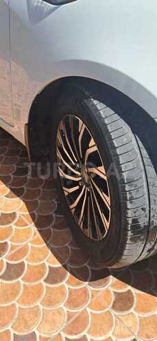 Kia Rio-7
