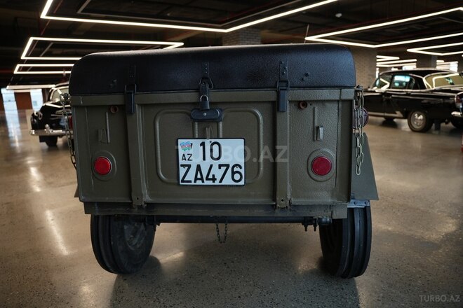 GAZ 67-9