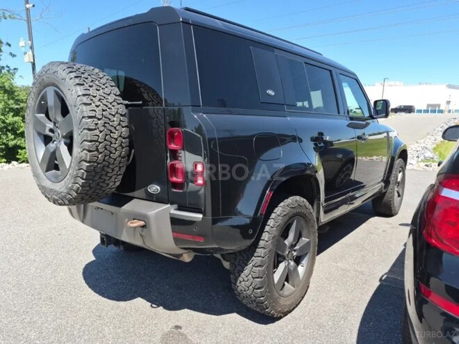 Land Rover Defender-3