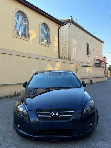 Kia Ceed-2