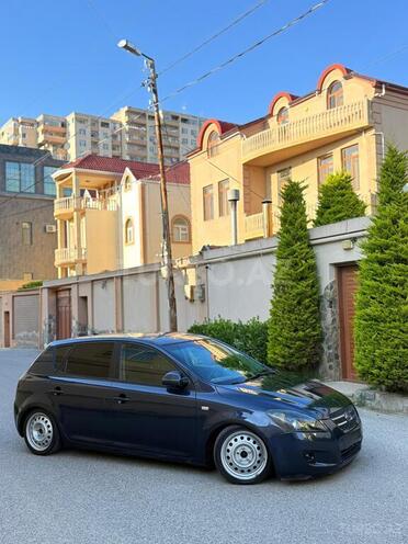 Kia Ceed-4