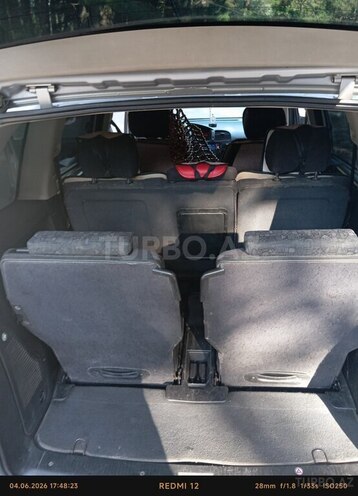 Opel Zafira-4