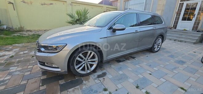 Volkswagen Passat-6