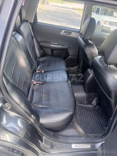 Subaru Forester-4