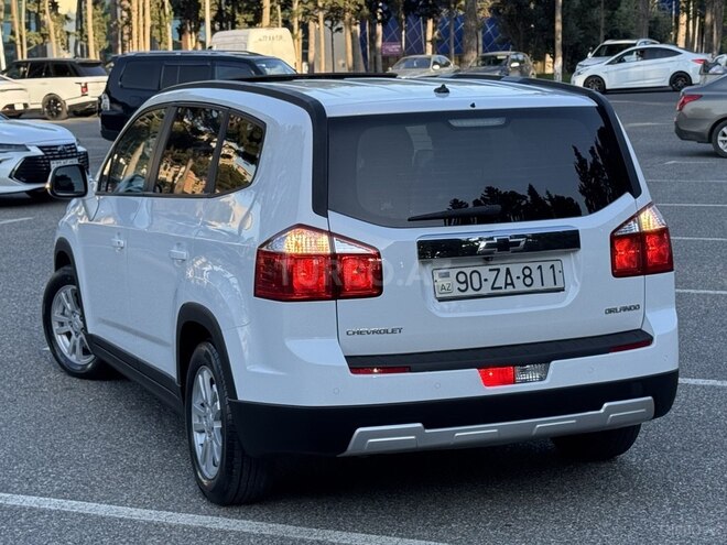 Chevrolet Orlando-3