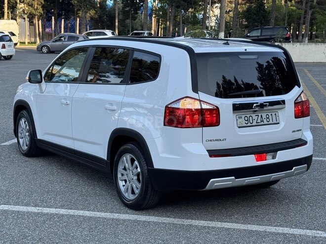 Chevrolet Orlando-7
