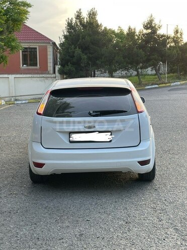 Ford Focus-5
