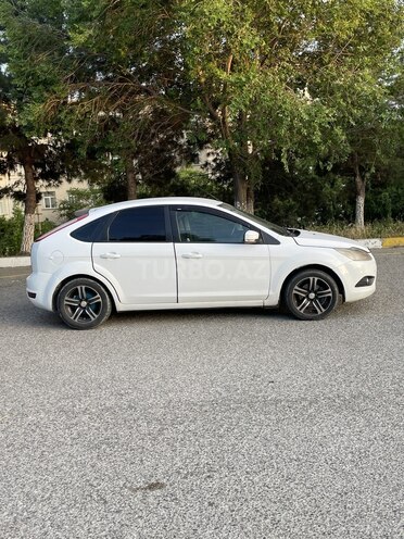 Ford Focus-3