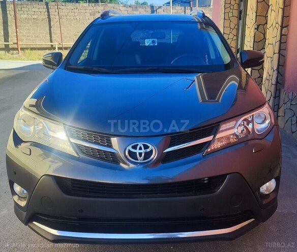 Toyota RAV4-1