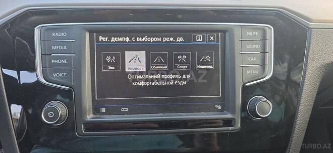 Volkswagen Passat-16