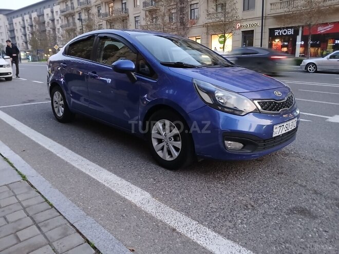 Kia Rio-5