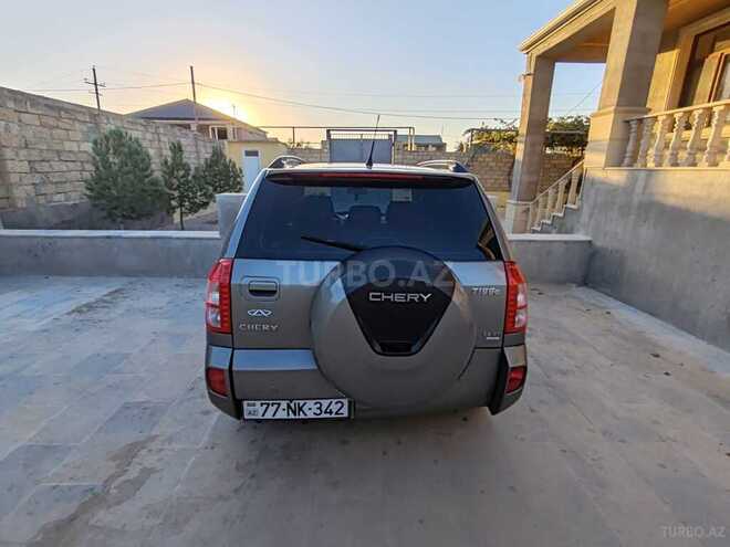 Chery Tiggo (T11)-2
