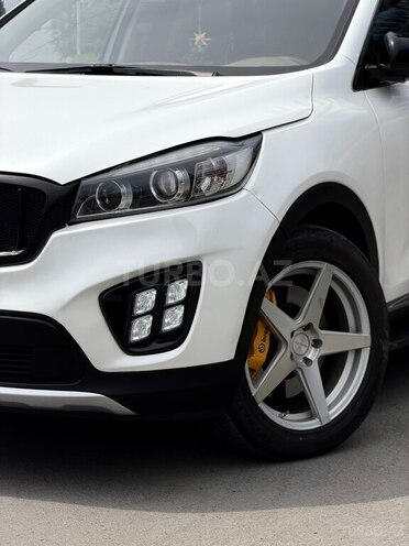 Kia Sorento-5