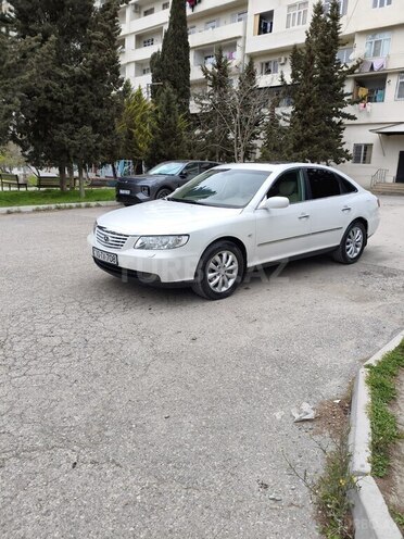 Hyundai Grandeur-1