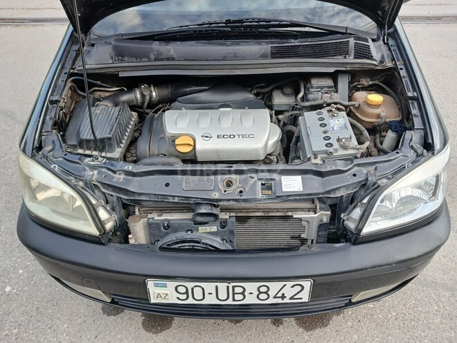 Opel Zafira-16