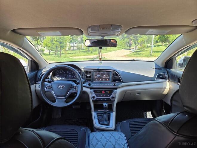 Hyundai Elantra 2016, 105,200 km - 2.0 l - Bakı