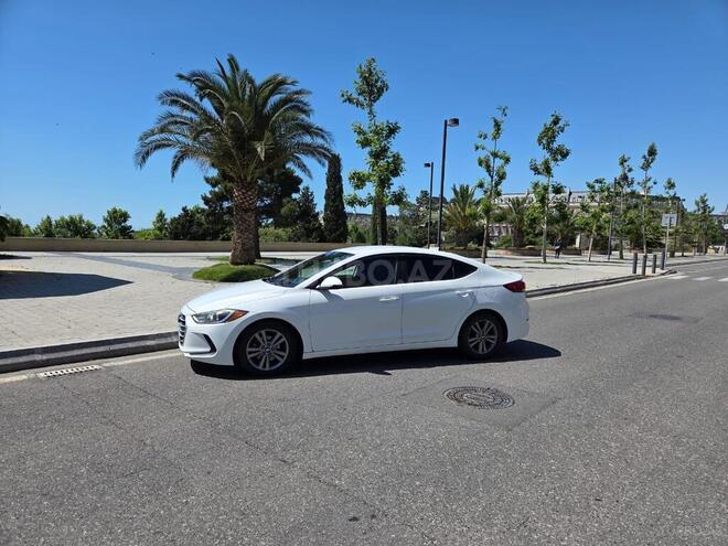Hyundai Elantra 2016, 105,200 km - 2.0 l - Bakı