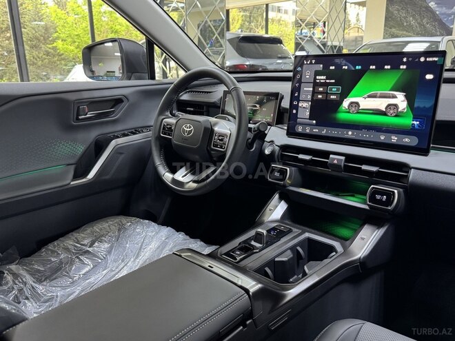 Toyota RAV4-16