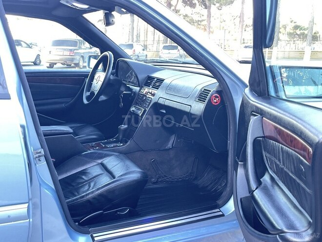 Mercedes C 220-16