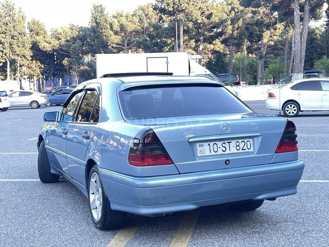 Mercedes C 220-6