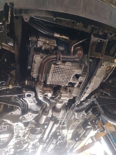 Ford Explorer-20