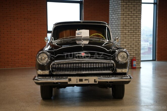 GAZ 21 "Volga"-1
