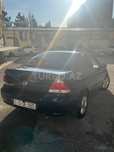 Nissan Sunny-5