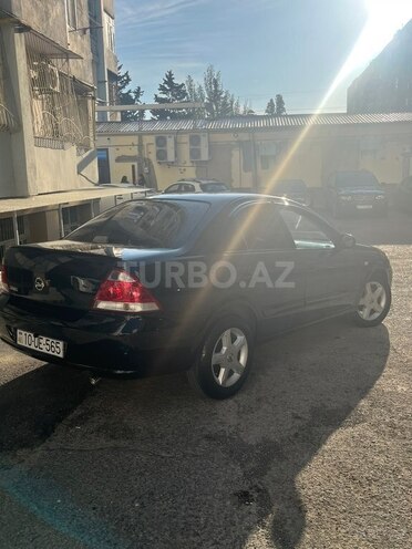 Nissan Sunny-3