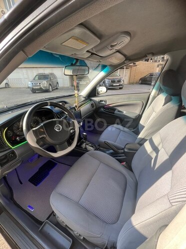 Nissan Sunny-7