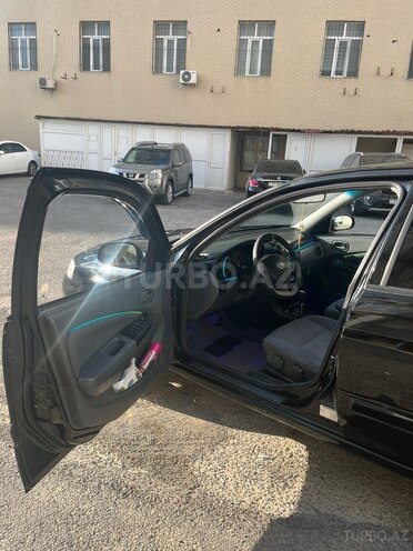 Nissan Sunny-8