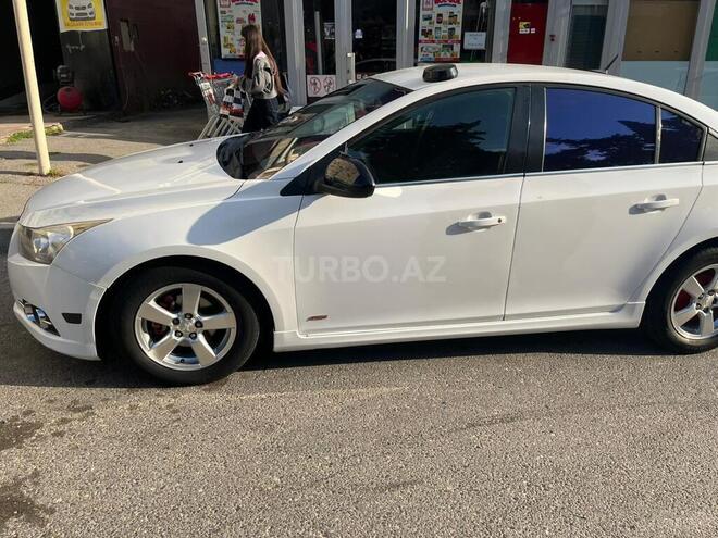 Chevrolet Cruze-5