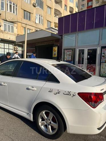 Chevrolet Cruze-19