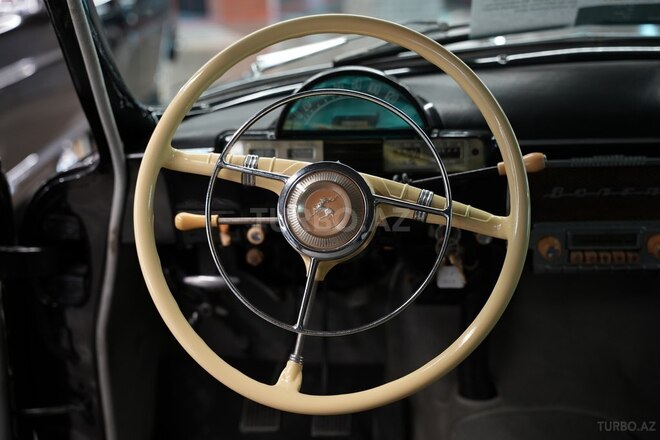 GAZ 21 "Volga"-7
